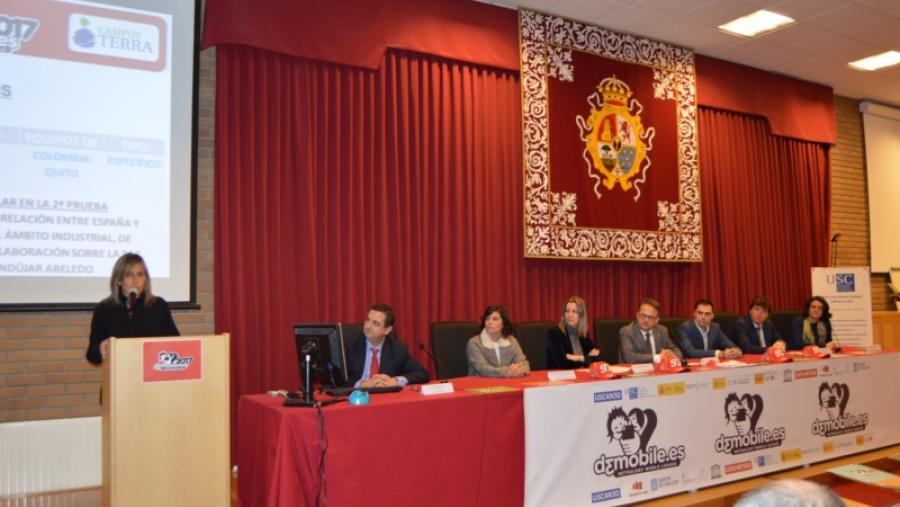 El campeonato científico escolar D3Mobile arranca en el Campus Terra de la USC con el aval de la Unesco y el apoyo de Marc Márquez