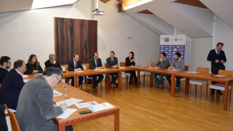  La junta directiva del Clúster Alimentario de Galicia evalúa en el Campus Terra de la USC el cumplimiento de su plan estratégico 