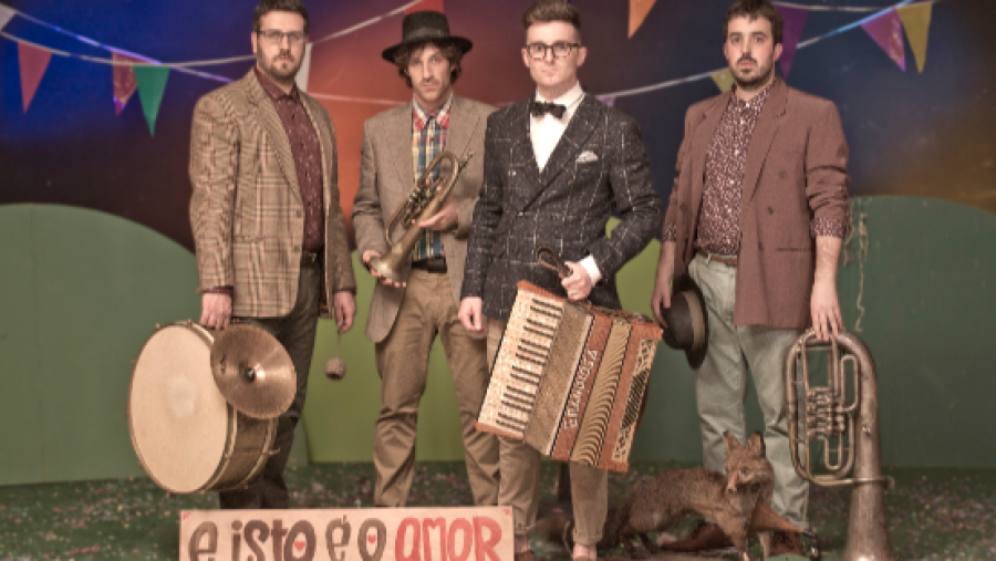 Caxade presenta este jueves en la luguesa Plaza de Santa María su álbum ‘E isto é o amor’ en el marco del Lubicán 2018