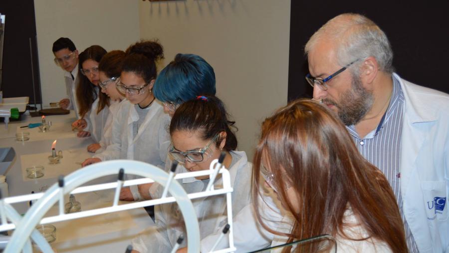 El ciclo 'Ciencia para nuevos investigadores' acercará 450 estudiantes de secundaria a la Facultad de Ciencias del Campus Terra de la USC