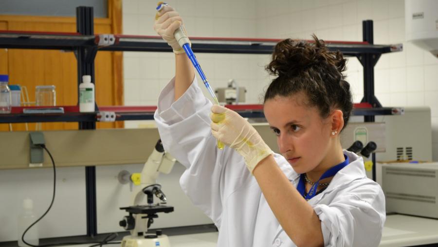 El Campus XuvenCiencia protagoniza el Programa Efervesciencia de la Radio Galega