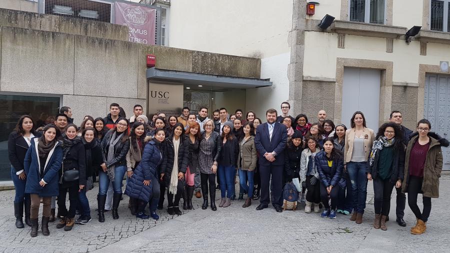 El Campus Terra de la USC da la bienvenida a medio centenar de estudiantes internacionales