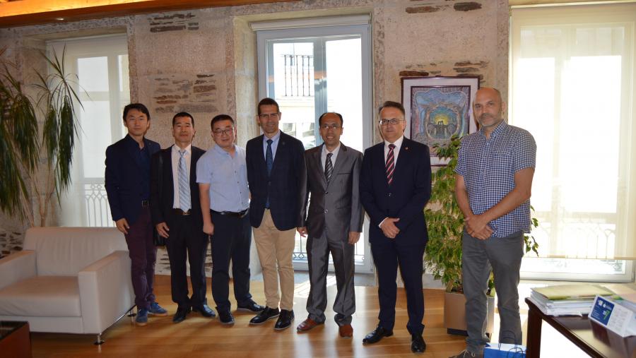 Una delegación de la universidad chinesa de Ludong visita el Campus Terra de la USC