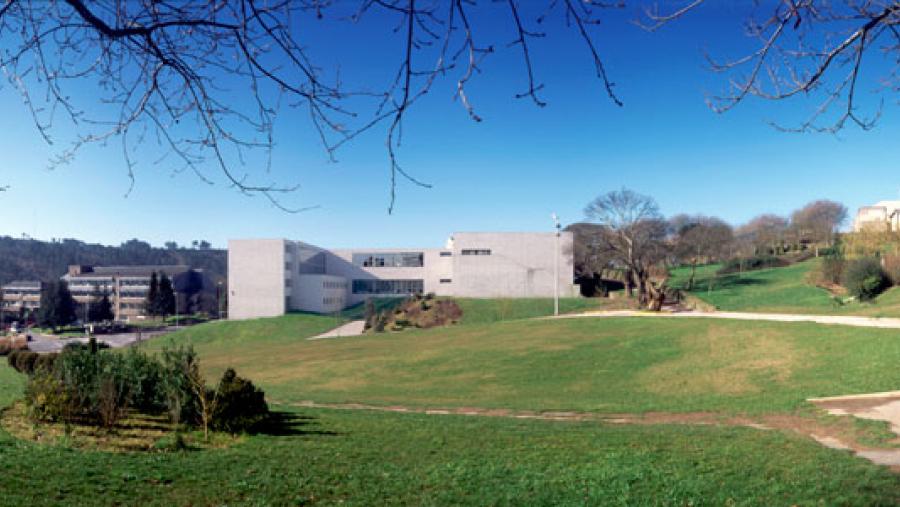 La directiva de Jealsa Rianxeira aborda este jueves en la Facultad de Ade las particularidades de la empresa familiar en Galicia