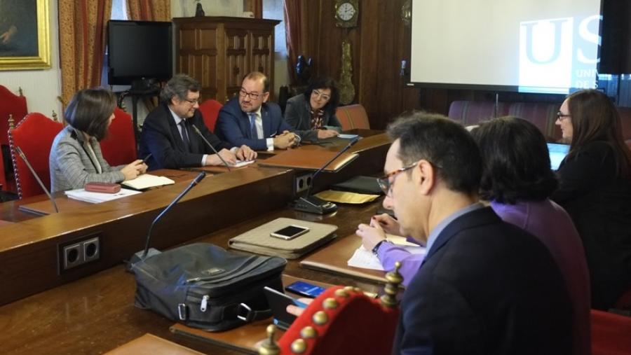 O reitor e o equipo de goberno do campus de Lugo reúnense co presidente da Comisión Asesora Externa do Campus Terra