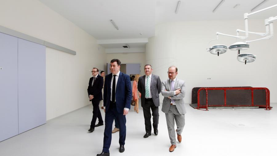 El Campus Terra de la USC ultima la renovación de la acreditación europea de Veterinaria con mejoras en el Rof Codina