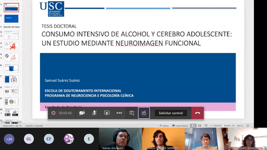 Imaxe dun momento da defensa en liña da tese realizada por Samuel Suárez