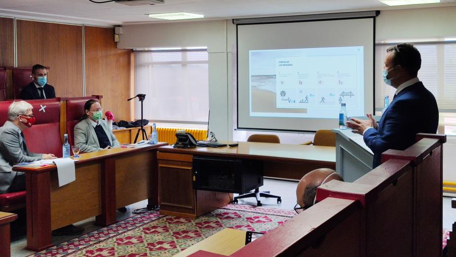 Tese Roberto Barcala