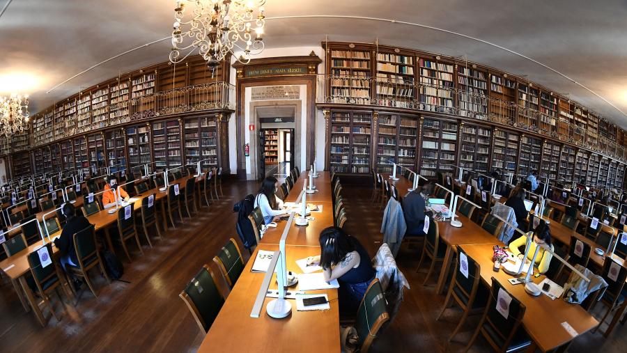 Imaxe de arquivo da Biblioteca de Xeografía e Historia. FOTO: Santi Alvite