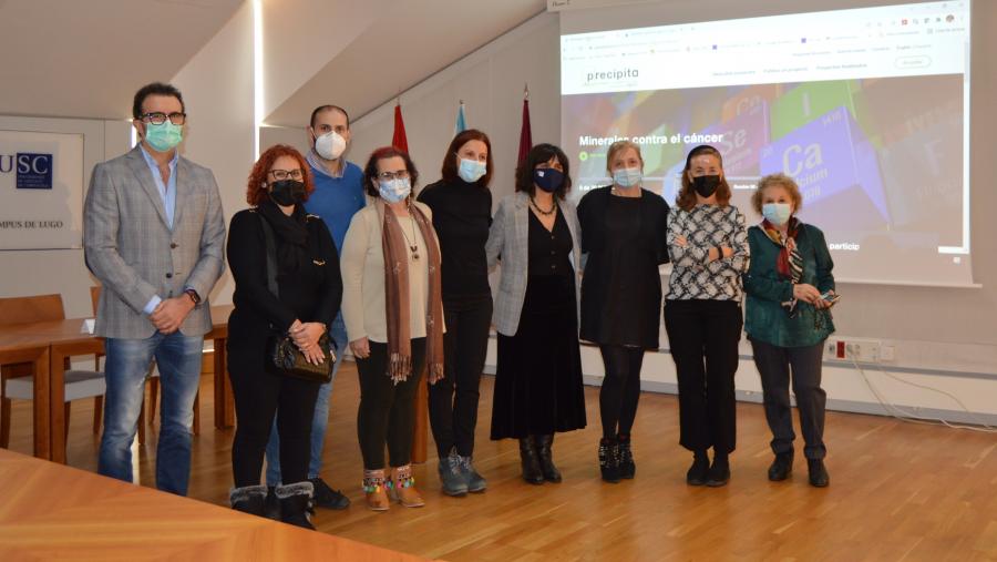 Investigadores do Campus Terra da USC e do HULA, xunto con representantes das asociacións AECC e Somos Unidos Contra o Cancro