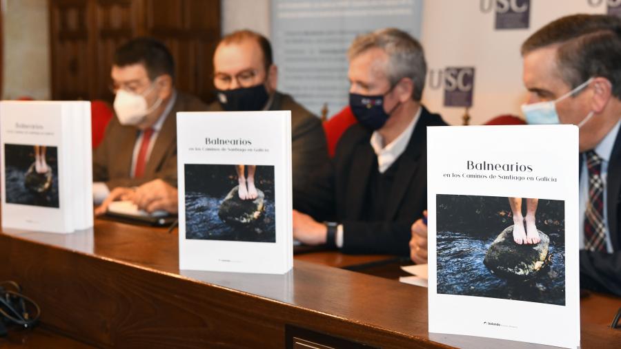 Presentación de 'Balnearios en los Caminos de Santiago en Galicia'. FOTO: Santi Alvite