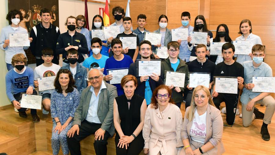 Foto de familia da promoción 2019. FOTO: Santi Alvite