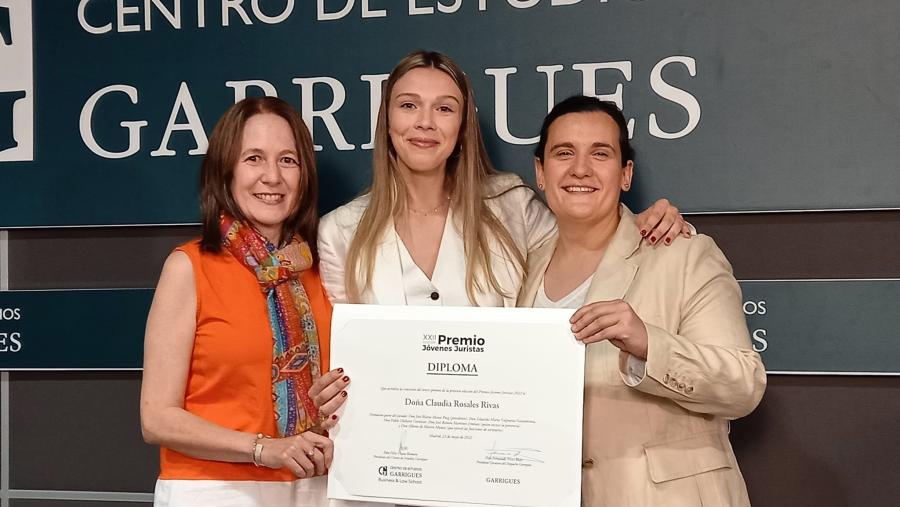 De esquerda a dereita, Ana Gude, Claudia Rosales e Natalia Pérez