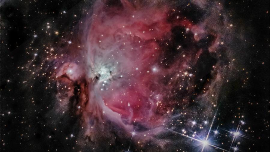 O programa permitirá observar diferentes obxectos astronómicos nos meses de agosto e setembro. Na imaxe, vista telescópica da Gran Nebulosa de Orión tomada por Francisco J. Cerdán, colaborador do OARMA en astrofotografía