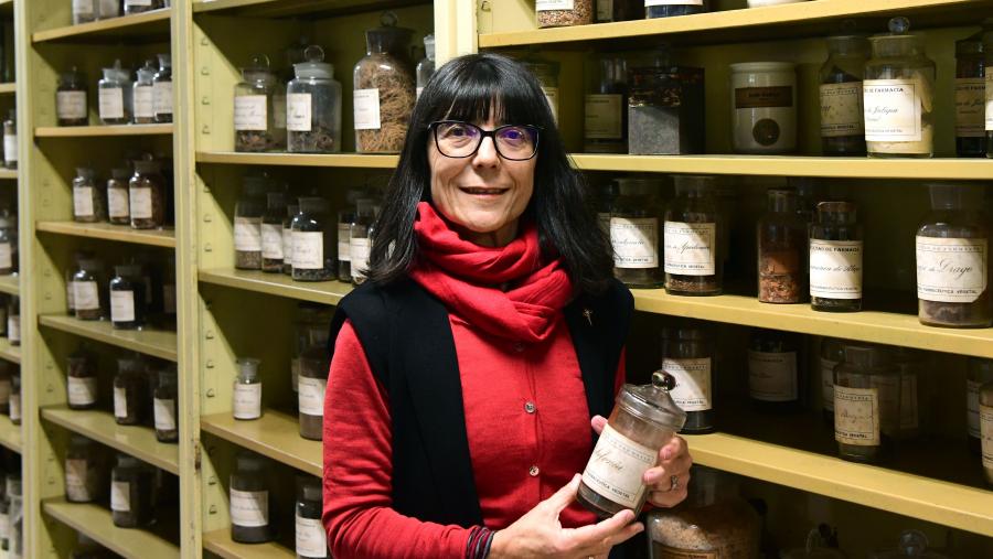 Reyes Laguna Francia acaba de ser elixida decana da Facultade de Farmacia con 77 votos a favor. FOTO: Santi Alvite