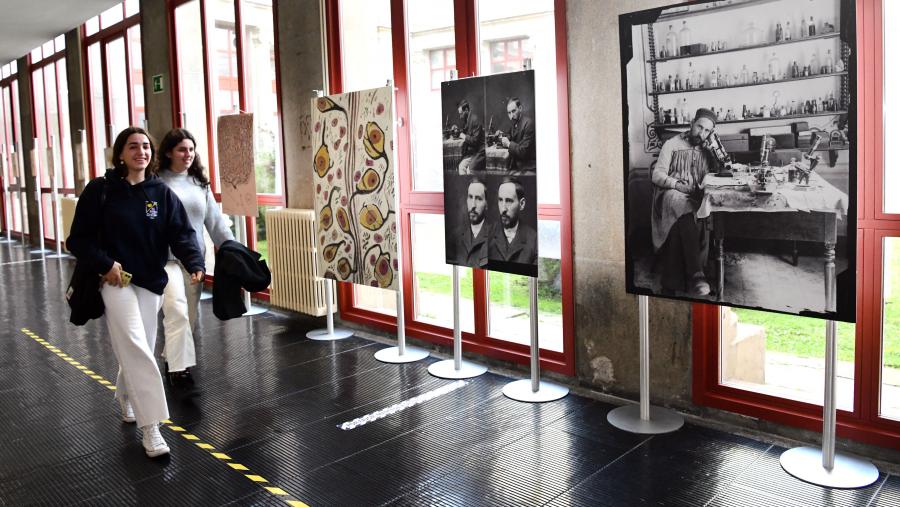 A mostra bota a andar nun ano no que se celebra o 170 aniversario do nacemento e o centenario da xubilación de Santiago Ramón y Cajal. FOTO: Santi Alvite