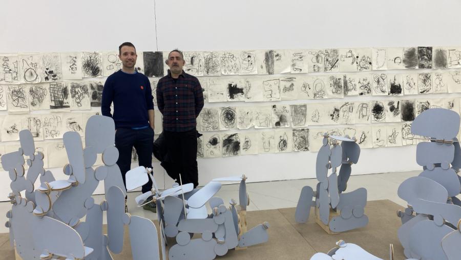 Vicente Blanco e Salvador Cidrás, na mostra de 'Trebello'