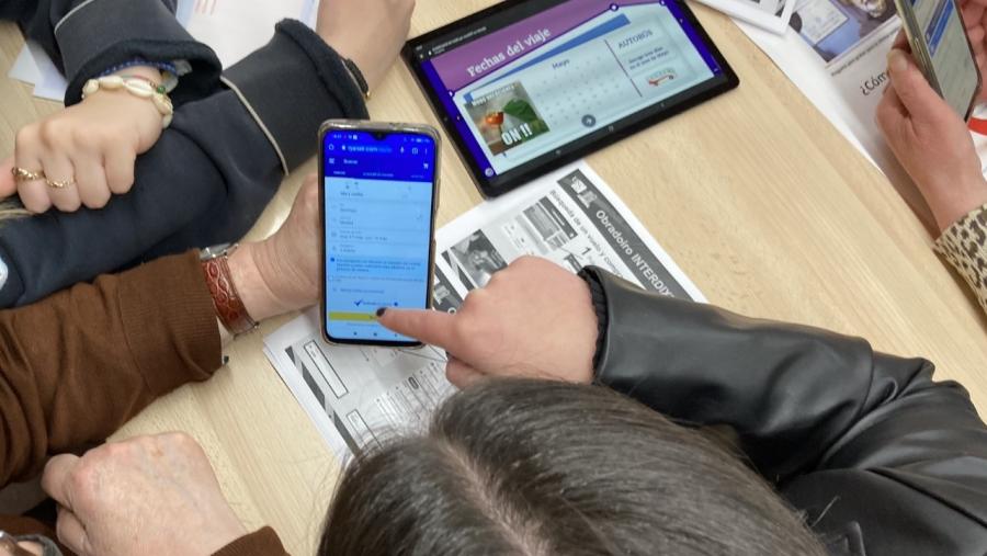 Dezaoito mozos e mozas participan nestes talleres no Centro Cívico Maruxa e Coralia de Compostela