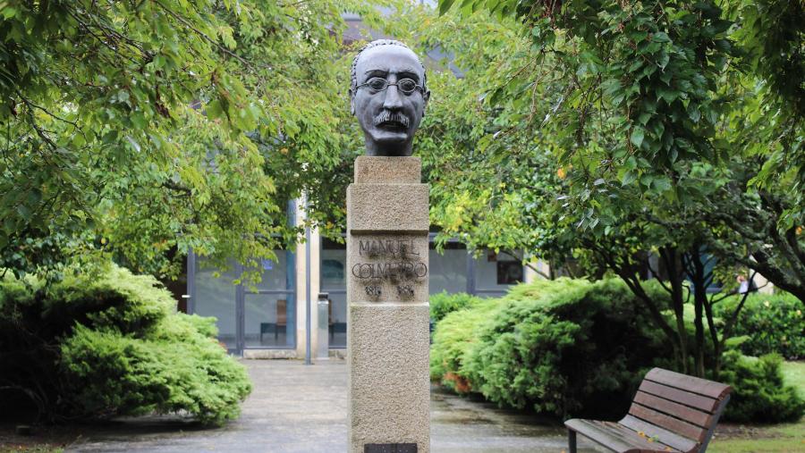 Busto do profesor Colmeiro na Escola Galega da Administración Pública. FOTO: RAGC