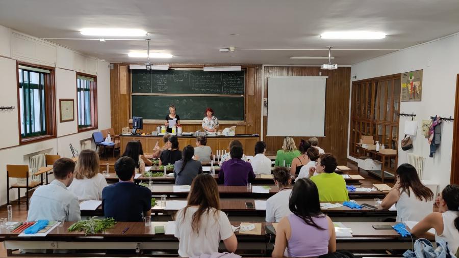Na segunda parte da xornada desenvolveuse un taller de cosmética natural