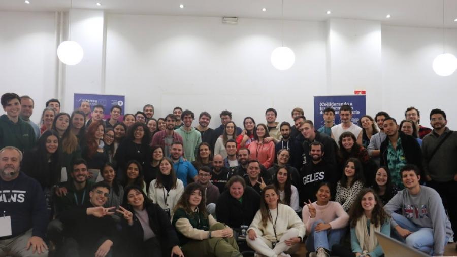 Participantes na II Terra Creative Jam, na residencia Jesús Bal y Gay de Lugo