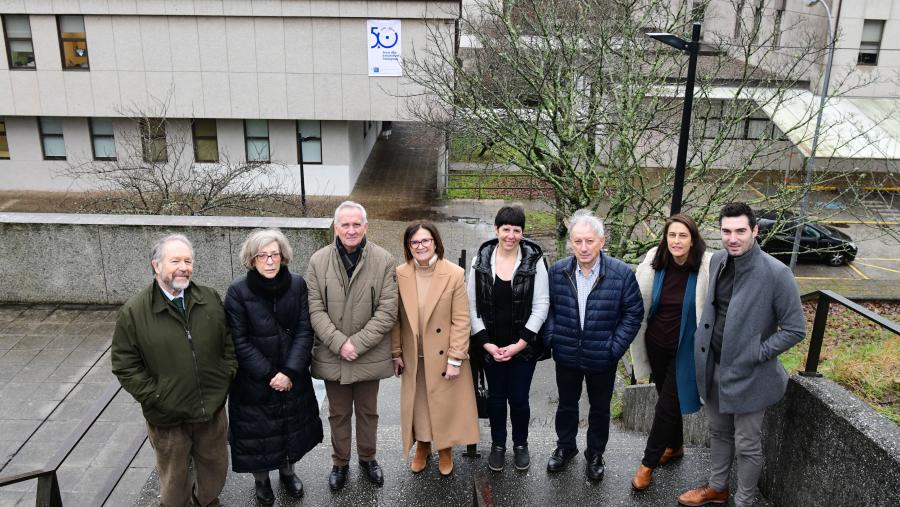 A comisión xa está a traballar no deseño de actividades. FOTO: Santi Alvite
