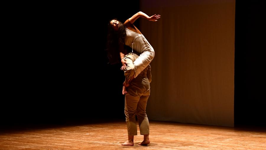 Representación do Grupo de Teatro de Lugo da USC. FOTO: Santi Alvite