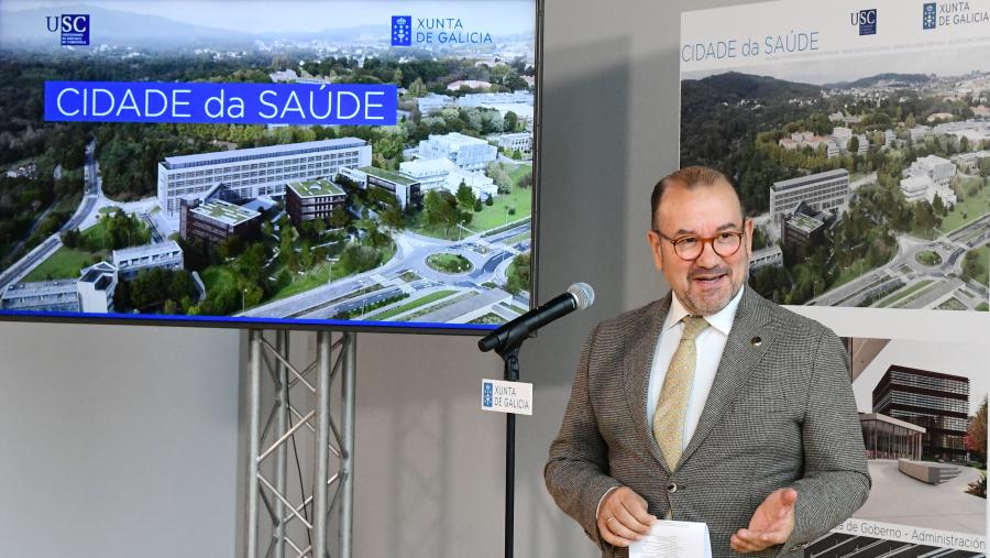 O reitor da USC, Antonio López, presidiu a presentación do proxecto. FOTO: Santi Alvite