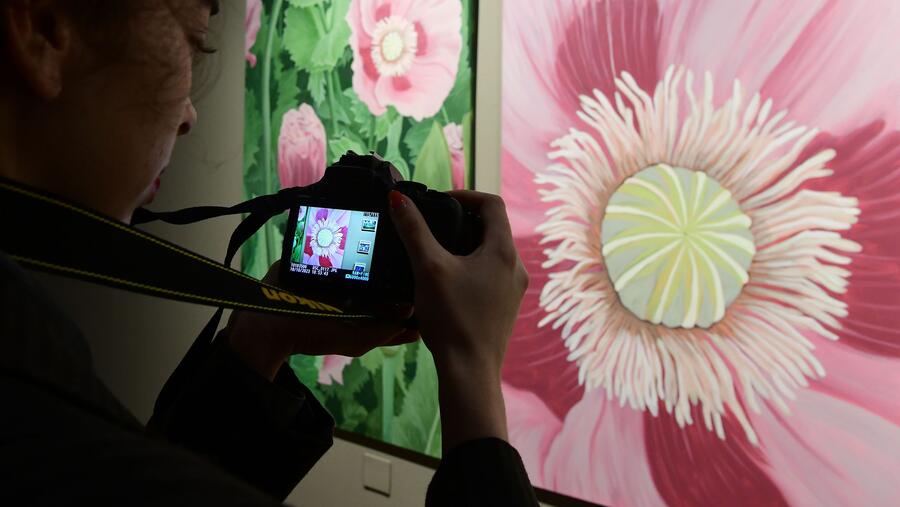 Imaxe de arquivo dunha exposición na USC. FOTO: Santi Alvite