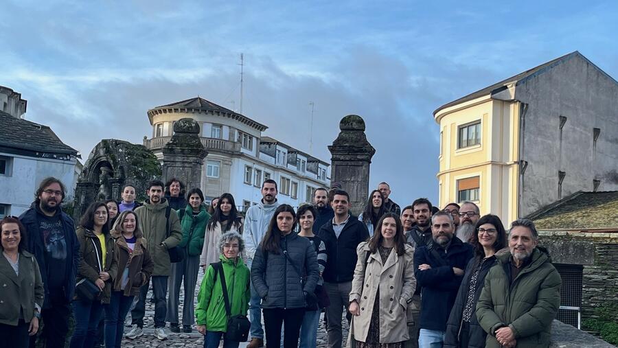 Foto de grupo das persoas participantes na modaliadde libre do maratón fotográfico