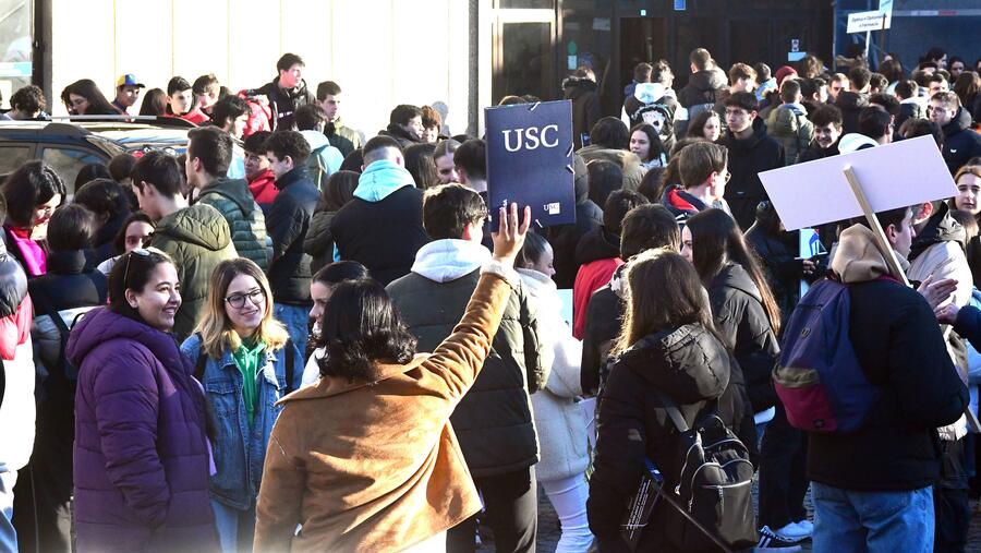 Cada estudante poderá elixir un percorrido, de entre os quince ofertados. Imaxe de arquivo da edición 2023 dos Encontros. FOTO: Santi Alvite
