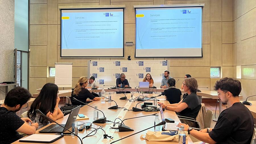 A xornada celebrouse no Centro de Estudos Avanzados da USC
