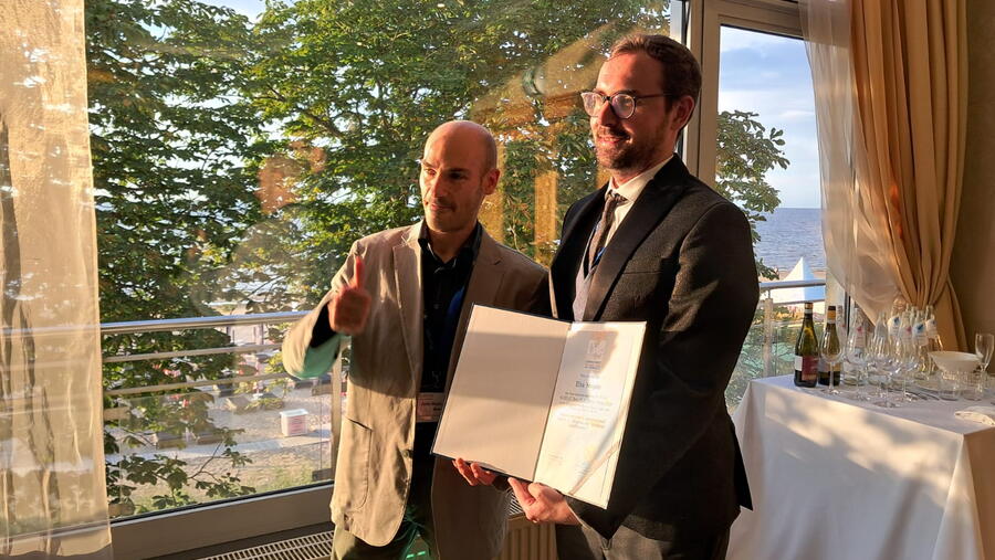  Ilia Stepin recollendo o galardón 