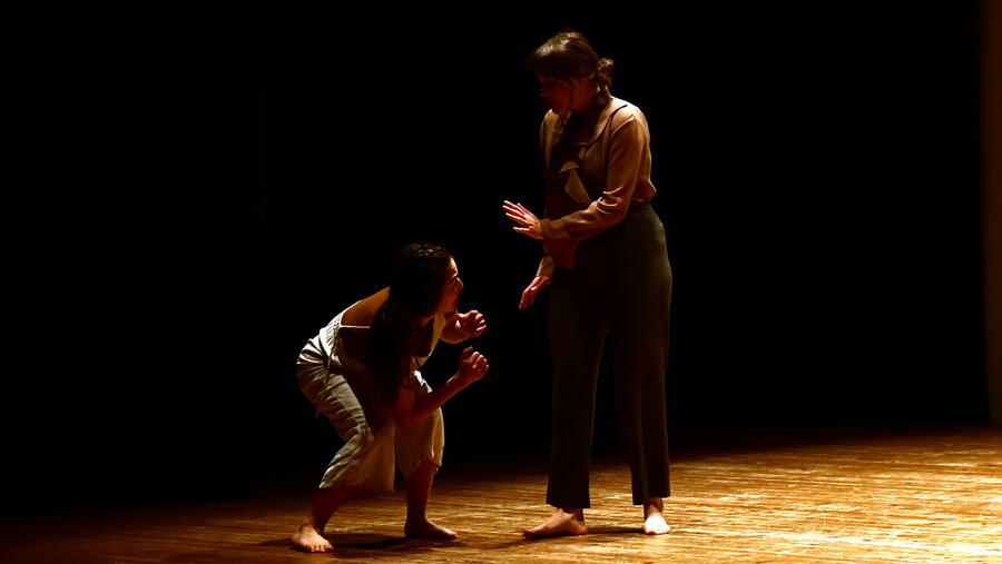 Imaxe de arquivo dunha representación teatral da USC. FOTO: Santi Alvite