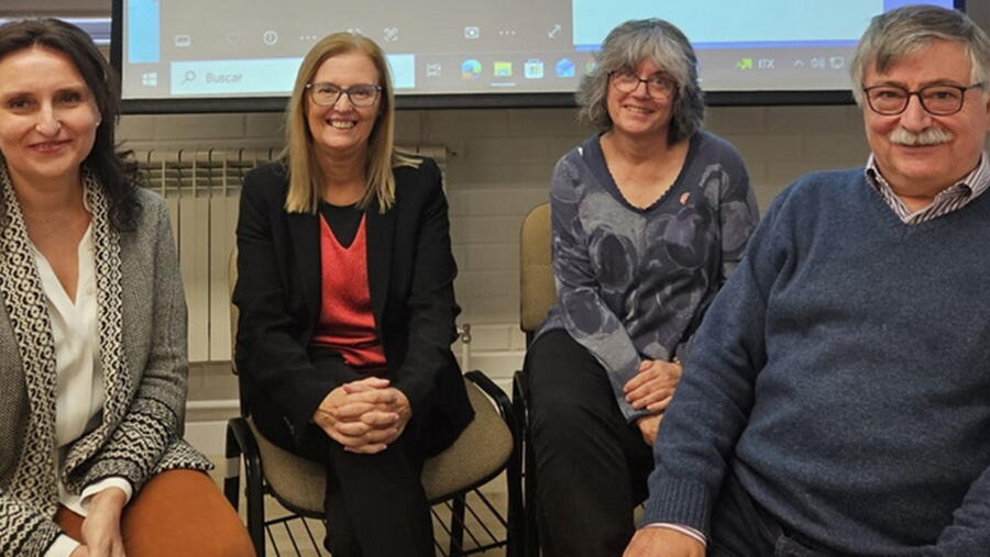 Reunión do equipo directivo do IPsiUS con membros da Comisión Asesora