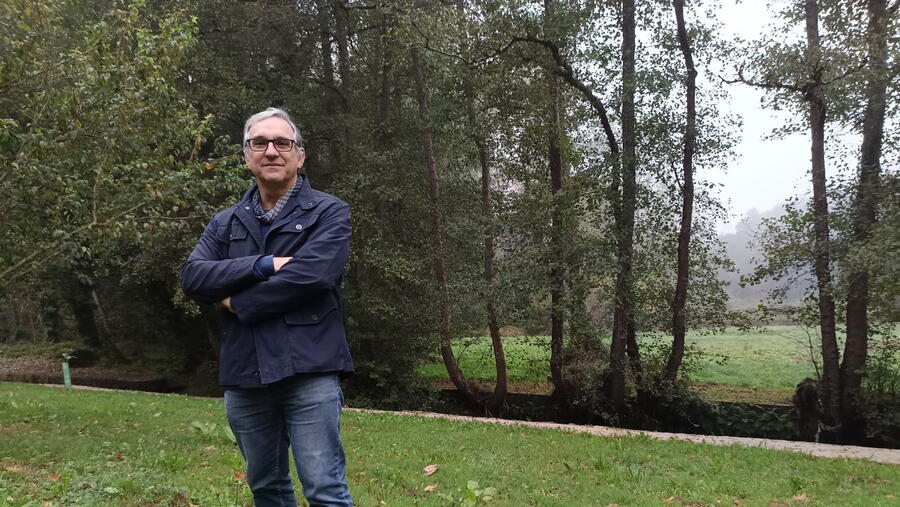 Santiago Lamosa is strongly committed to scientific dissemination